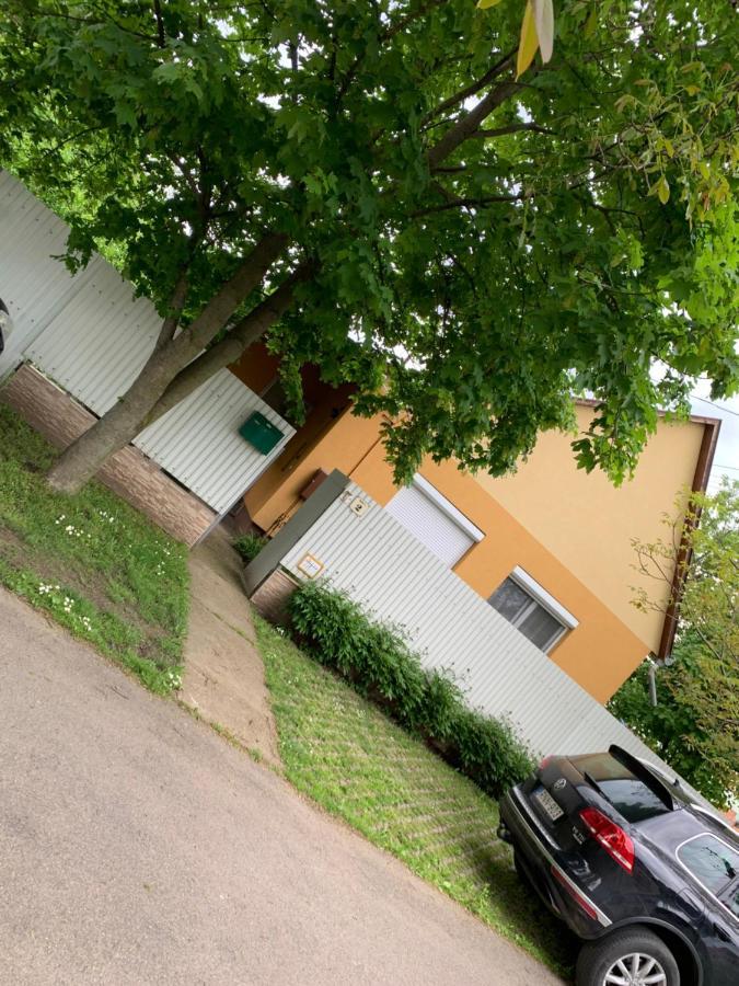 Eötvös Vendégház Hajdúszoboszló Extérieur photo